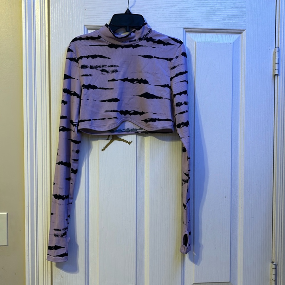 Cute Long sleeve crop top